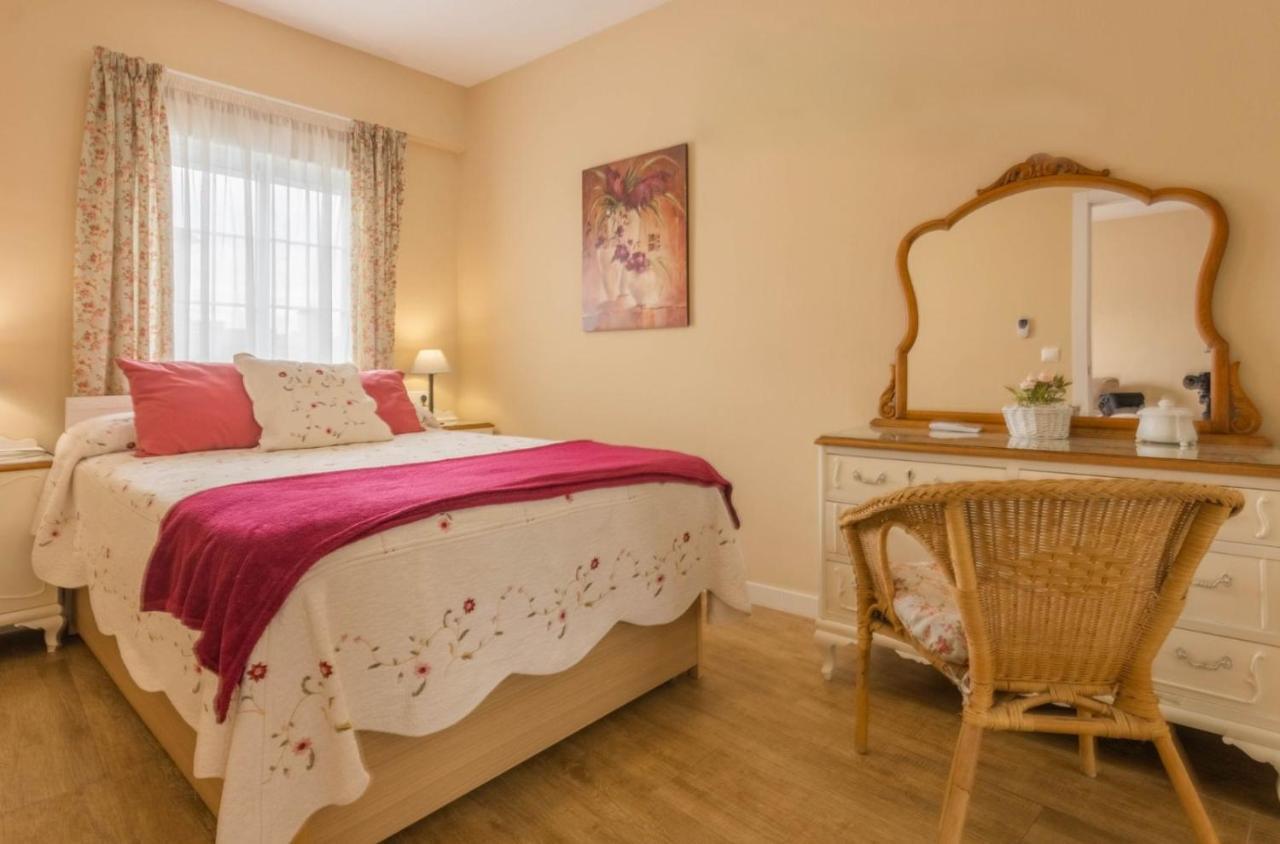 Apartamento Juani Centro Parking Y Wifi Gratis Cordoue Extérieur photo